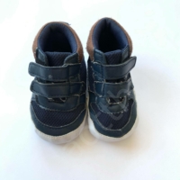 Primark kisfiú cipő (74)